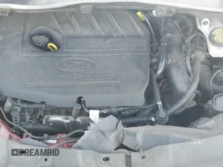 2017 Ford Escape SE с VIN 1FMCU9GD5HUA35244, выставлен на аукционе IAAI как лот 43194027 с пробегом 77 212 миль миль и . История ставок и продаж доступна на DreamBid. Изображение 19.