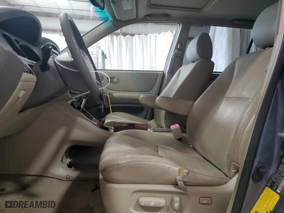 2004 Toyota Highlander with VIN JTEEP21A240013936, listed as a Copart auction lot 48365465 with 220,625 mi miles and Salvage Title. Bid and sale history available at carsss.com. Image 7.