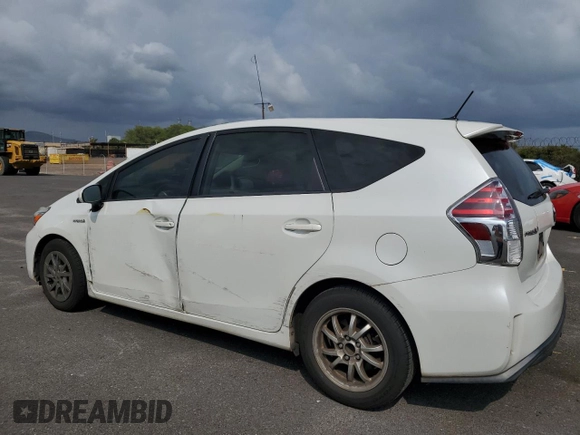 2015 Toyota Prius Two with VIN JTDZN3EU0FJ019558, listed as a Copart auction lot 47077515 with 165,837 mi miles and Clean Title. Bid and sale history available at DreamBid. Image 2.