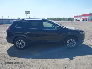 2019 Jeep Cherokee Latitude Plus with VIN 1C4PJMLX4KD238263, listed as a IAAI auction lot 42017221 with 37,187 mi miles and . Bid and sale history available at DreamBid. Image 13.