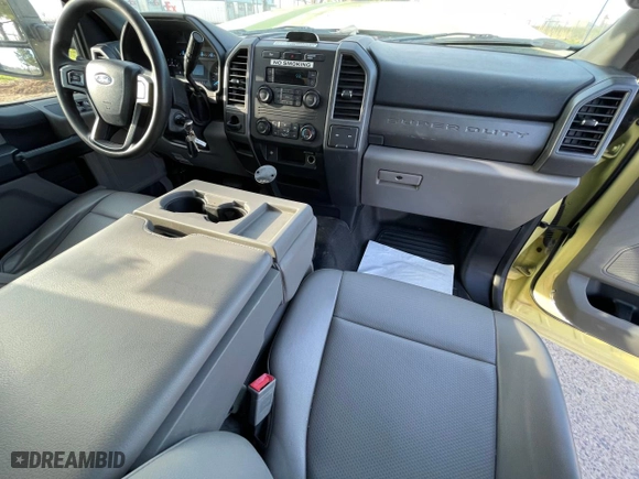 2019 Ford Super Duty F-550 DRW XL with VIN 1FDUF5GY2KEE44149, listed as a Copart auction lot 51545425 with NaN miles and Clean Title. Bid and sale history available at carsss.com. Image 9.