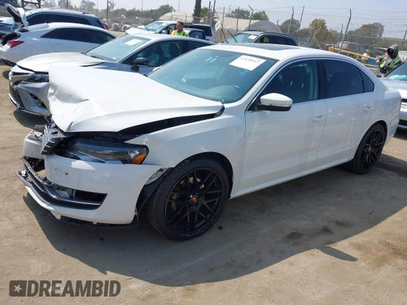 2014 Volkswagen Passat SE с VIN 1VWBN7A3XEC068708, выставлен на аукционе IAAI как лот 42439517 с пробегом 144 563 миль миль и . История ставок и продаж доступна на DreamBid. Изображение 18.