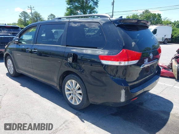 2013 Toyota Sienna XLE с VIN 5TDDK3DC0DS051969, выставлен на аукционе IAAI как лот 42344494 с пробегом 166 890 миль миль и . История ставок и продаж доступна на DreamBid. Изображение 3.