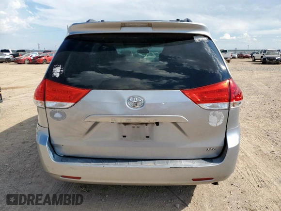 2012 Toyota Sienna XLE AAS with VIN 5TDYK3DC5CS262097, listed as a Copart auction lot 60682995 with 227,361 mi miles and Clean title. Bid and sale history available at DreamBid. Image 6.
