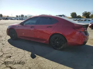 2020 Acura TLX w/Advance Pkg with VIN 19UUB3F88LY000121, listed as a Copart auction lot 71246914 with 33,202 mi miles and Salvage Title. Bid and sale history available at carsss.com. Image 2.
