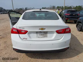 2020 Chevrolet Malibu LS with VIN 1G1ZC5ST9LF157751, listed as a IAAI auction lot 41801781 with 31,985 mi miles. Bid and sale history available at carsss.com. Image 16.