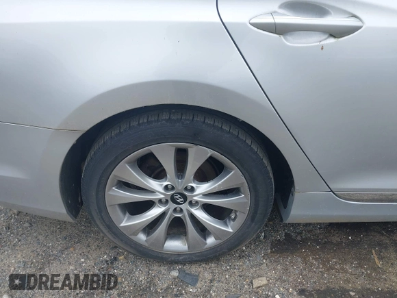 2013 Hyundai Azera с VIN KMHFG4JGXDA325601, выставлен на аукционе IAAI как лот 42459533 с пробегом 85 034 миль миль и . История ставок и продаж доступна на DreamBid. Изображение 12.