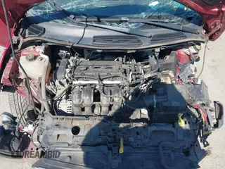 2017 Ford Fiesta SE with VIN 3FADP4BJ5HM153725, listed as a IAAI auction lot 41643113 with 1 mi miles. Bid and sale history available at carsss.com. Image 10.