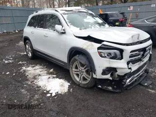 2020 Mercedes-Benz GLB 250 z VIN W1N4M4HB0LW026448, wystawiony jako IAAI lot #41570766 z przebiegiem 53 334 mil mil oraz . Historia ofert i sprzedaży dostępna na DreamBid. Obrazek 1.