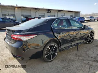 2019 Toyota Camry XSE with VIN 4T1B61HK3KU764158, listed as a Copart auction lot 49210025 with 86,462 mi miles and Clean Title. Bid and sale history available at carsss.com. Image 3.