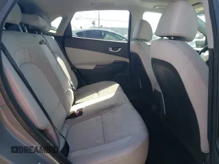 2023 Hyundai Kona SEL z VIN KM8K33AG2PU167360, wystawiony jako Copart lot #56318685 z przebiegiem Nie podano mil oraz Szkoda całkowita • Salvage title. Historia ofert i sprzedaży dostępna na DreamBid. Obrazek 11.