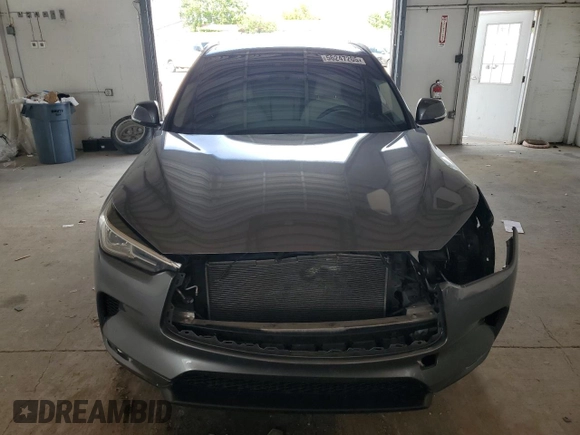 2020 Infiniti QX50 Luxe z VIN 3PCAJ5M33LF109500, wystawiony jako Copart lot #56247205 z przebiegiem 71 194 mil mil oraz Szkoda całkowita • Salvage title. Historia ofert i sprzedaży dostępna na DreamBid. Obrazek 5.