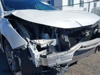 2019 Acura RDX w/Technology Pkg with VIN 5J8TC1H52KL020943, listed as a IAAI auction lot 41640742 with 49,904 mi miles. Bid and sale history available at carsss.com. Image 6.