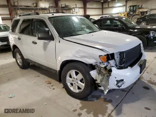 2011 Ford Escape XLT with VIN 1FMCU9DG5BKA63532, listed as a Copart auction lot 47608035 with 117,557 mi miles and Salvage Title. Bid and sale history available at carsss.com. Image 4.