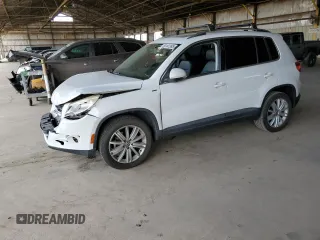 2010 Volkswagen Tiguan SE z VIN WVGAV7AX9AW514899, wystawiony jako Copart lot #59141395 z przebiegiem 101 992 mil mil oraz Czysty tytuł • Clean title. Historia ofert i sprzedaży dostępna na DreamBid. Obrazek 1.