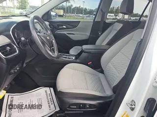 2019 Chevrolet Equinox LT с VIN 2GNAXTEV0K6256257, выставлен на аукционе IAAI как лот 42566405 с пробегом 80 805 миль миль и . История ставок и продаж доступна на DreamBid. Изображение 17.