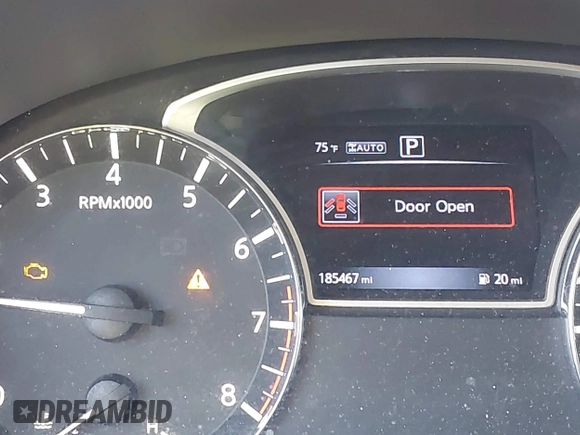 2017 Nissan Pathfinder SV with VIN 5N1DR2MM8HC667792, listed as a IAAI auction lot 41776454 with 185,467 mi miles. Bid and sale history available at carsss.com. Image 15.