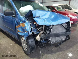 2008 Dodge Grand Caravan SE with VIN 2D8HN44H48R775755, listed as a IAAI auction lot 41285504 with 301,131 mi miles. Bid and sale history available at carsss.com. Image 17.
