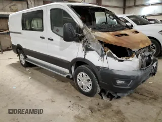2021 Ford Transit Cargo с VIN 1FTBR1Y8XMKA57086, выставлен на аукционе Copart как лот 41870105 с пробегом Не указан миль и Списание • Salvage title. История ставок и продаж доступна на DreamBid. Изображение 4.