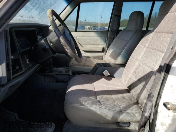 1995 Jeep Cherokee Sport with VIN 1J4FJ68S7SL584666, listed as a Copart auction lot 72839594 with 133,221 mi miles and Clean Title. Bid and sale history available at carsss.com. Image 7.