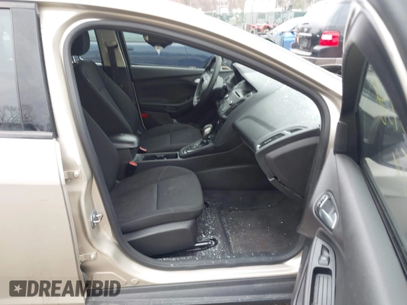 2017 Ford Focus SE with VIN 1FADP3F28HL252411, listed as a IAAI auction lot 41888738 with 103,981 mi miles. Bid and sale history available at carsss.com. Image 5.