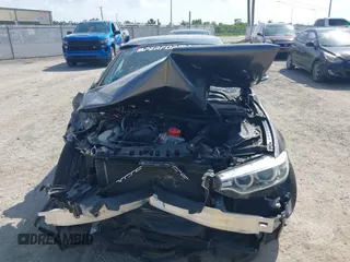 2015 BMW 4 Series 435i с VIN WBA3T3C58FP738221, выставлен на аукционе IAAI как лот 42325858 с пробегом 87 596 миль миль и . История ставок и продаж доступна на DreamBid. Изображение 12.