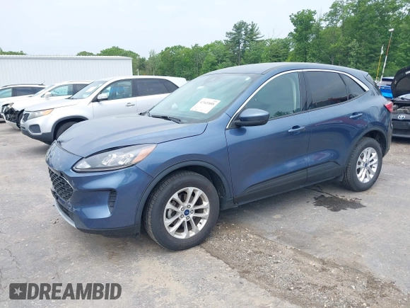 2020 Ford Escape SE z VIN 1FMCU9G6XLUC68241, wystawiony jako IAAI lot #42445888 z przebiegiem 39 712 mil mil oraz . Historia ofert i sprzedaży dostępna na DreamBid. Obrazek 2.
