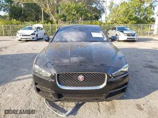 2018 Jaguar XE 25t with VIN SAJAR4FX7JCP35484, listed as a IAAI auction lot 41312008 with 1 mi miles. Bid and sale history available at carsss.com. Image 6.