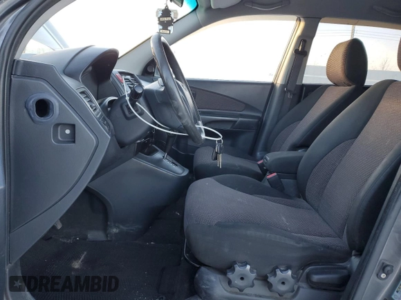 2008 Hyundai Tucson GL with VIN KM8JM72D68U753257, listed as a Copart auction lot 88053695 with 300,344 mi miles and Clean Title. Bid and sale history available at carsss.com. Image 7.