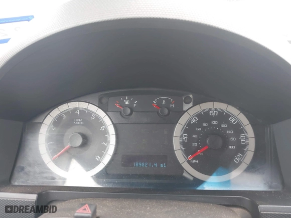 2008 Ford Escape Limited with VIN 1FMCU04198KD92105, listed as a IAAI auction lot 41559245 with 189,821 mi miles. Bid and sale history available at carsss.com. Image 7.