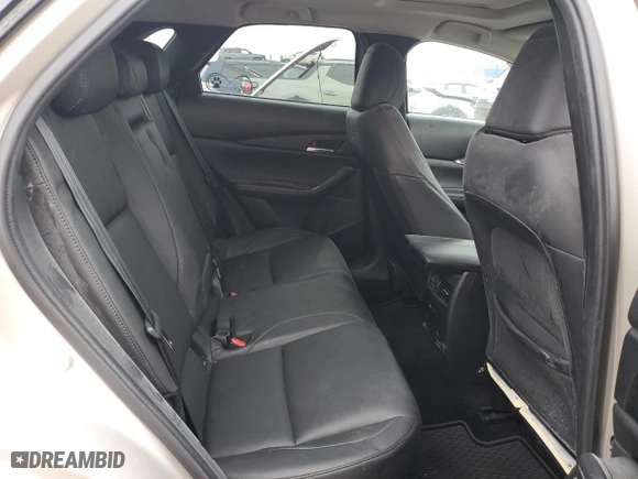 2022 Mazda CX-30 2.5 S Carbon Edition with VIN 3MVDMBCL7NM421482, listed as a Copart auction lot 44385335 with 28,110 mi miles and Salvage Title. Bid and sale history available at carsss.com. Image 11.
