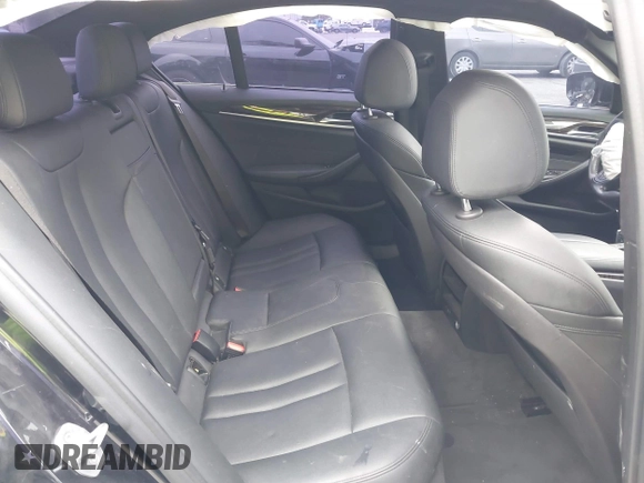2019 BMW 5 Series 530e с VIN WBAJA9C56KB399028, выставлен на аукционе IAAI как лот 42068202 с пробегом 124 068 миль миль и . История ставок и продаж доступна на DreamBid. Изображение 8.