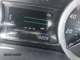 2014 Nissan Sentra SV z VIN 3N1AB7AP3EY319492, wystawiony jako IAAI lot #34986534 z przebiegiem 79 209 mil mil oraz . Historia ofert i sprzedaży dostępna na DreamBid. Obrazek 7.