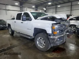 2015 Chevrolet Silverado 3500HD LT z VIN 1GC4KZC86FF132817, wystawiony jako Copart lot #56493565 z przebiegiem 288 917 mil mil oraz Szkody całkowita. Historia ofert i sprzedaży dostępna na DreamBid. Obrazek 4.
