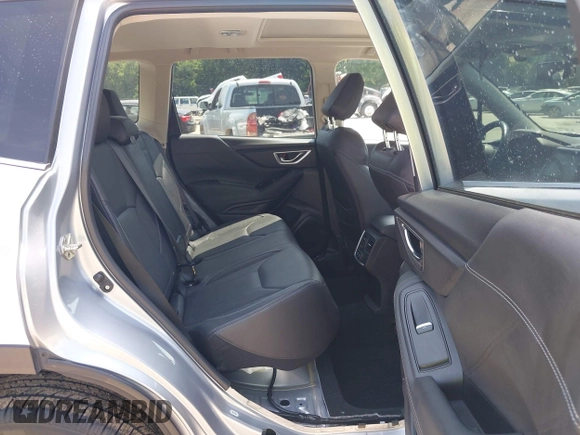 2021 Subaru Forester Limited with VIN JF2SKASC6MH565975, listed as a IAAI auction lot 42457391 with 47,318 mi miles and . Bid and sale history available at DreamBid. Image 8.