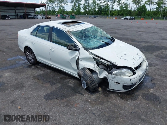 2007 Volkswagen Jetta Wolfsburg Edition with VIN 3VWEF71K77M167750, listed as a IAAI auction lot 42495903 with 136,247 mi miles and . Bid and sale history available at DreamBid. Image 1.