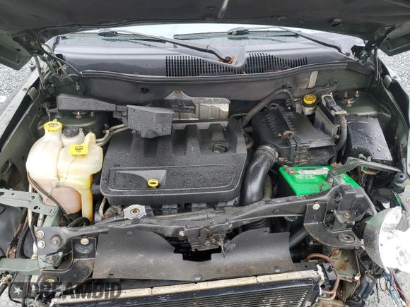 2009 Jeep Compass North with VIN 1J4FT47BX9D192298, listed as a Copart auction lot 45315155 with 111,616 mi miles and Salvage Title. Bid and sale history available at carsss.com. Image 13.