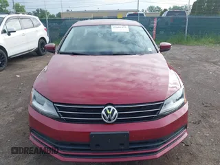 2017 Volkswagen Jetta S z VIN 3VW2B7AJ2HM314001, wystawiony jako IAAI lot #42602453 z przebiegiem 88 464 mil mil oraz . Historia ofert i sprzedaży dostępna na DreamBid. Obrazek 12.