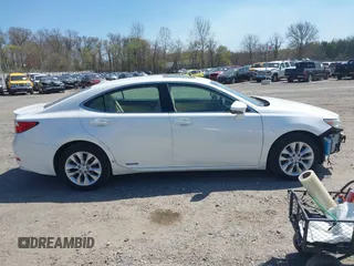 2013 Lexus ES 300h with VIN JTHBW1GG2D2007198, listed as a IAAI auction lot 42051431 with 235,480 mi miles and . Bid and sale history available at DreamBid. Image 14.