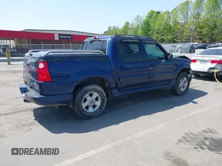 2004 Ford Explorer Sport Trac XLS z VIN 1FMZU67K64UB52672, wystawiony jako IAAI lot #42042467 z przebiegiem 230 135 mil mil oraz . Historia ofert i sprzedaży dostępna na DreamBid. Obrazek 4.