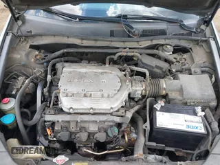 2010 Honda Accord EX-L with VIN 1HGCP3F88AA005225, listed as a IAAI auction lot 42217473 with 193,322 mi miles and . Bid and sale history available at DreamBid. Image 10.