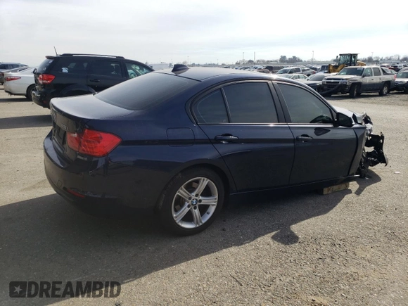 2015 BMW 3 Series 328i xDrive z VIN WBA3B3C53FF545726, wystawiony jako Copart lot #44940485 z przebiegiem Nie podano mil oraz Szkoda całkowita • Salvage title. Historia ofert i sprzedaży dostępna na DreamBid. Obrazek 3.