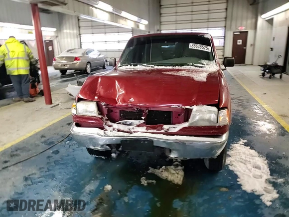 1999 Mazda B-Series Truck SX z VIN 4F4YR12C9XTM46878, wystawiony jako Copart lot #88648525 z przebiegiem 212 323 mil mil oraz Czysty tytuł • Clean title. Historia ofert i sprzedaży dostępna na DreamBid. Obrazek 11.