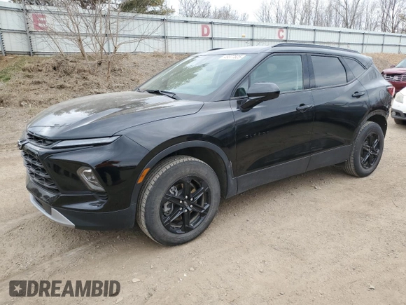 2023 Chevrolet Blazer LT z VIN 3GNKBCR48PS103722, wystawiony jako Copart lot #49377625 z przebiegiem 26 157 mil mil oraz Czysty tytuł • Clean title. Historia ofert i sprzedaży dostępna na DreamBid. Obrazek 1.