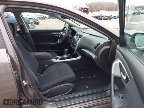 2014 Nissan Altima SL with VIN 1N4AL3APXEN214860, listed as a IAAI auction lot 42080411 with 115,962 mi miles and . Bid and sale history available at DreamBid. Image 5.