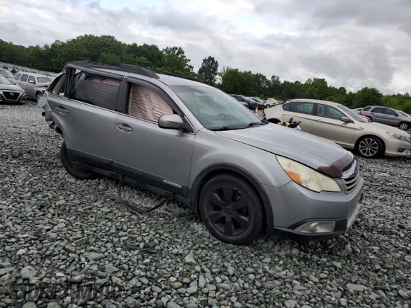 2011 Subaru Outback Limited Power Moon with VIN 4S4BRDKC1B2326972, listed as a Copart auction lot 57434815 with 319,686 mi miles and Salvage title. Bid and sale history available at DreamBid. Image 4.