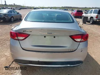 2015 Chrysler 200 Limited with VIN 1C3CCCABXFN621784, listed as a IAAI auction lot 41914473 with 117,313 mi miles. Bid and sale history available at carsss.com. Image 16.