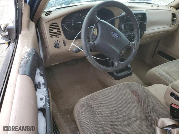 2001 Ford Ranger XL Fleet with VIN 1FTZR15U61TA24074, listed as a Copart auction lot 46030785 with 79,989 mi miles and Salvage Title. Bid and sale history available at carsss.com. Image 8.