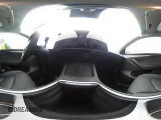2024 Tesla Model Y Long Range with VIN 7SAYGDEE9RF066607, listed as a IAAI auction lot 40895482 with 9,988 mi miles. Bid and sale history available at carsss.com. Image 20.