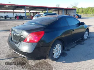 2009 Nissan Altima 2.5 S with VIN 1N4AL24E49C196765, listed as a IAAI auction lot 41953127 with 186,769 mi miles. Bid and sale history available at carsss.com. Image 4.
